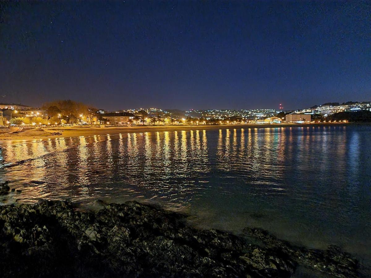 Apartmán Precioso Atico Frente A La Playa De Santa Cristina A Coruña Exteriér fotografie